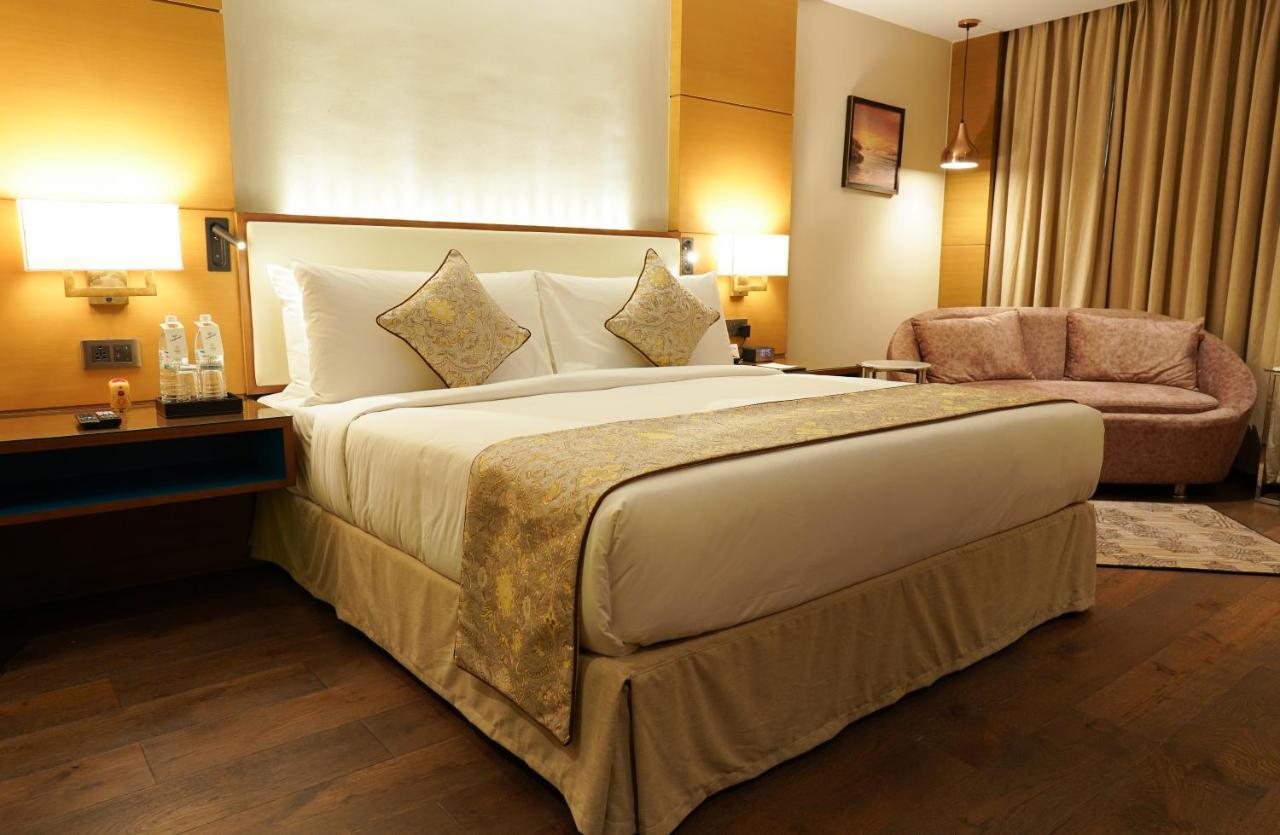 Gokulam Grand Trivandrum Thiruvananthapuram Eksteriør bilde
