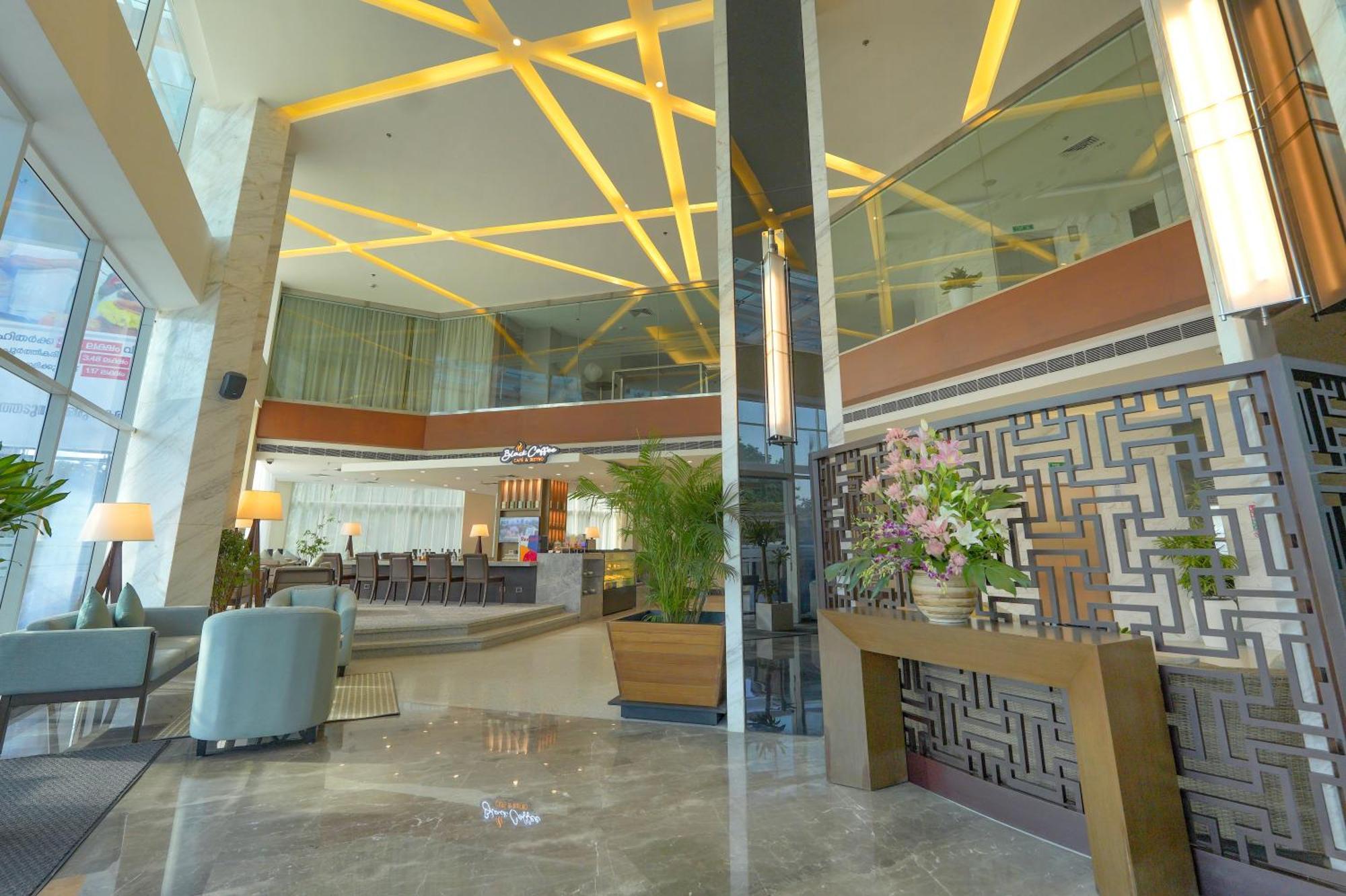 Gokulam Grand Trivandrum Thiruvananthapuram Eksteriør bilde