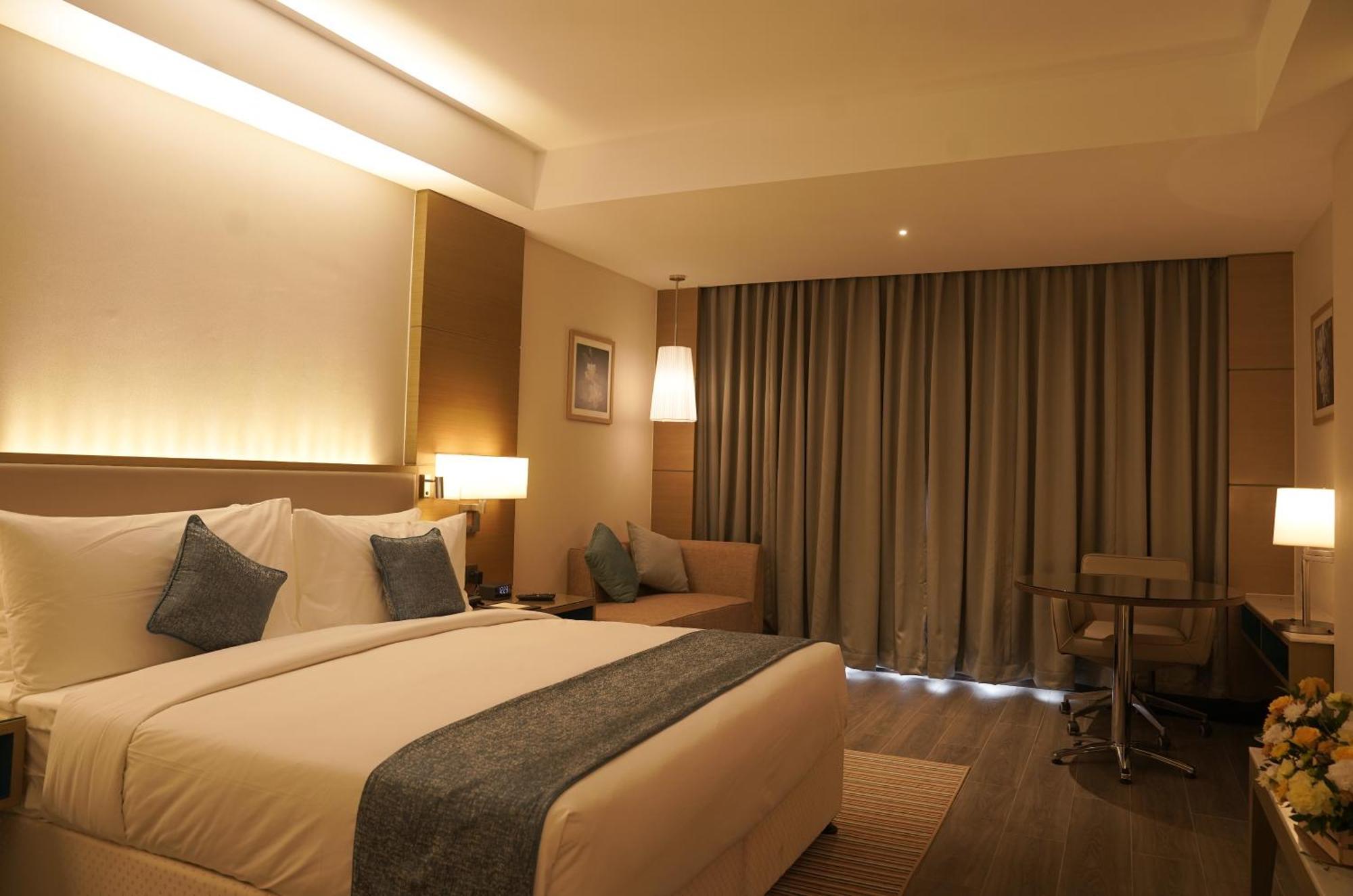 Gokulam Grand Trivandrum Thiruvananthapuram Eksteriør bilde