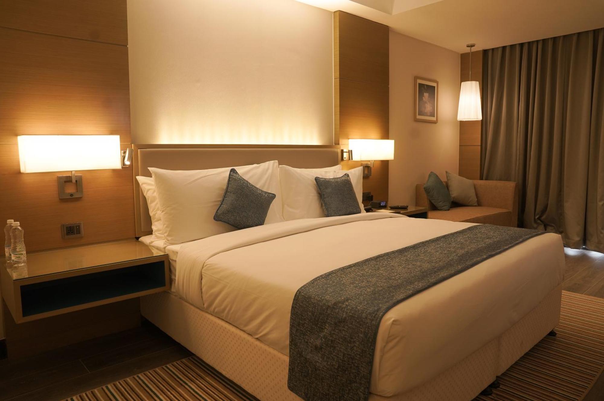 Gokulam Grand Trivandrum Thiruvananthapuram Eksteriør bilde